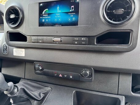 2019 Mercedes-Benz Sprinter, белый, 7000000 рублей, вид 5