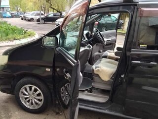 2001 Nissan Serena II (C24), чёрный, 500000 рублей, вид 3