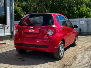 2011 Chevrolet Aveo I Рестайлинг, красный, 385000 рублей, вид 3