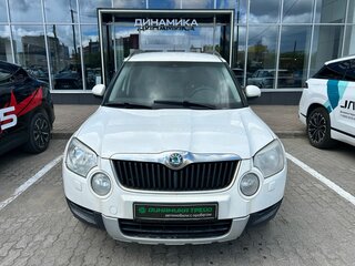 2012 Skoda Yeti I, белый, 619000 рублей, вид 2