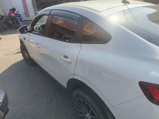 2019 Renault Arkana I, белый, 1245000 рублей, вид 2