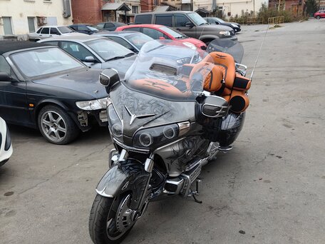 2014 Honda GL 1800 Gold Wing, серый, 1650000 рублей, вид 1