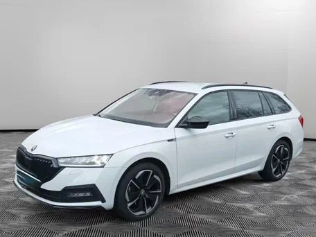 2023 Skoda Octavia IV (A8), белый, 2750000 рублей, вид 1