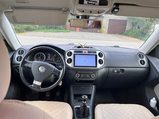 2010 Volkswagen Tiguan I, серебристый, 870000 рублей, вид 5