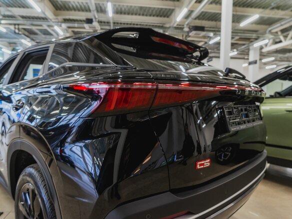2025 Omoda C5 I Рестайлинг, чёрный, 2909610 рублей - вид 6
