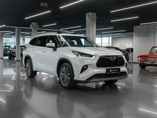 2026 Toyota Highlander IV (XU70), белый, 5420000 рублей, вид 3