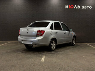 2014 Lada (ВАЗ) Granta I, серебристый, 300000 рублей, вид 2