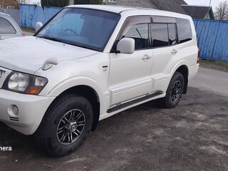 2004 Mitsubishi Pajero III Рестайлинг, белый, 1200000 рублей, вид 2
