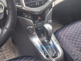 2013 Chevrolet Cruze I Рестайлинг, чёрный, 650000 рублей, вид 5