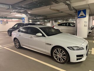 2017 Jaguar XF II, белый, 2800000 рублей, вид 3