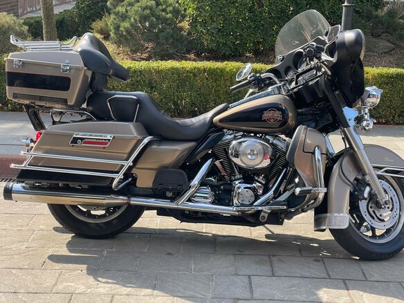 2004 Harley-Davidson Electra Glide, оранжевый, 700000 рублей - вид 2