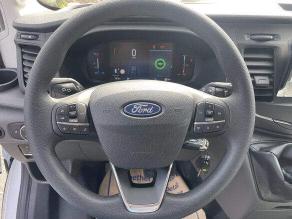 2025 Ford Transit, белый, 6770000 рублей - вид 10