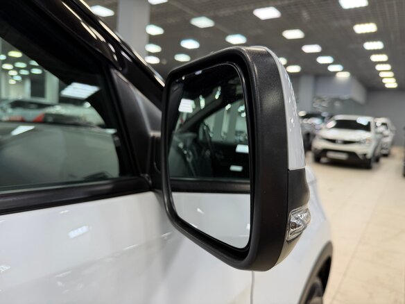 2018 Ford Explorer V Рестайлинг, белый, 3150000 рублей - вид 24