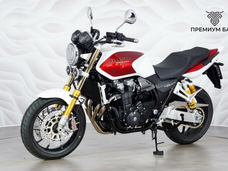 2026 Honda CB 1300, белый, 1799000 рублей, вид 3
