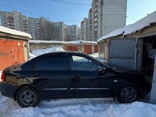 2006 Kia Cerato I Рестайлинг, чёрный, 625000 рублей, вид 2