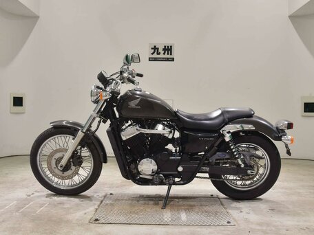 2011 Honda VT 750, серый, 677000 рублей, вид 1