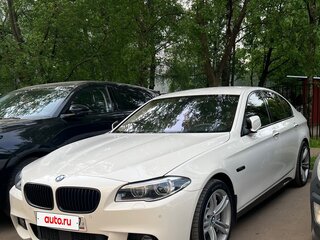 2012 BMW 5 серии 530d xDrive VI (F10/F11/F07), белый, 2480000 рублей, вид 1