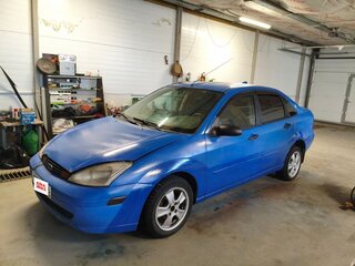 2000 Ford Focus I (North America), синий, 120000 рублей, вид 1