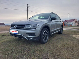 2019 Volkswagen Tiguan II, серебристый, 2490000 рублей, вид 1