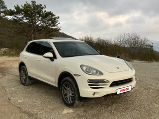 2011 Porsche Cayenne II (958), белый, 2700000 рублей, вид 3