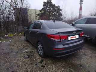 2017 Kia Rio III Рестайлинг, серый, 900000 рублей, вид 3