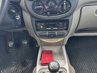 2009 Lada (ВАЗ) Kalina I, серый, 380000 рублей, вид 3