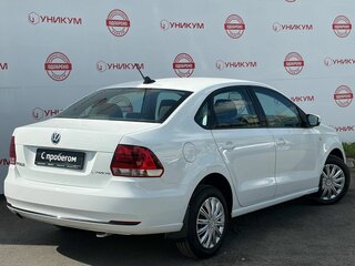 2017 Volkswagen Polo V Рестайлинг, белый, 819000 рублей, вид 5