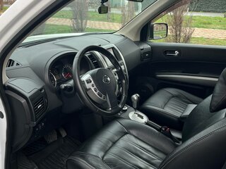 2011 Nissan X-Trail II Рестайлинг, белый, 1600000 рублей, вид 5