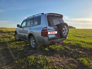 2004 Mitsubishi Pajero III Рестайлинг, серебристый, 650000 рублей, вид 2