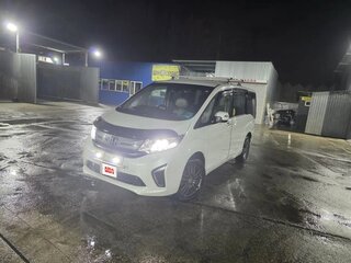 2019 Honda Stepwgn V Рестайлинг, белый, 1720000 рублей, вид 2