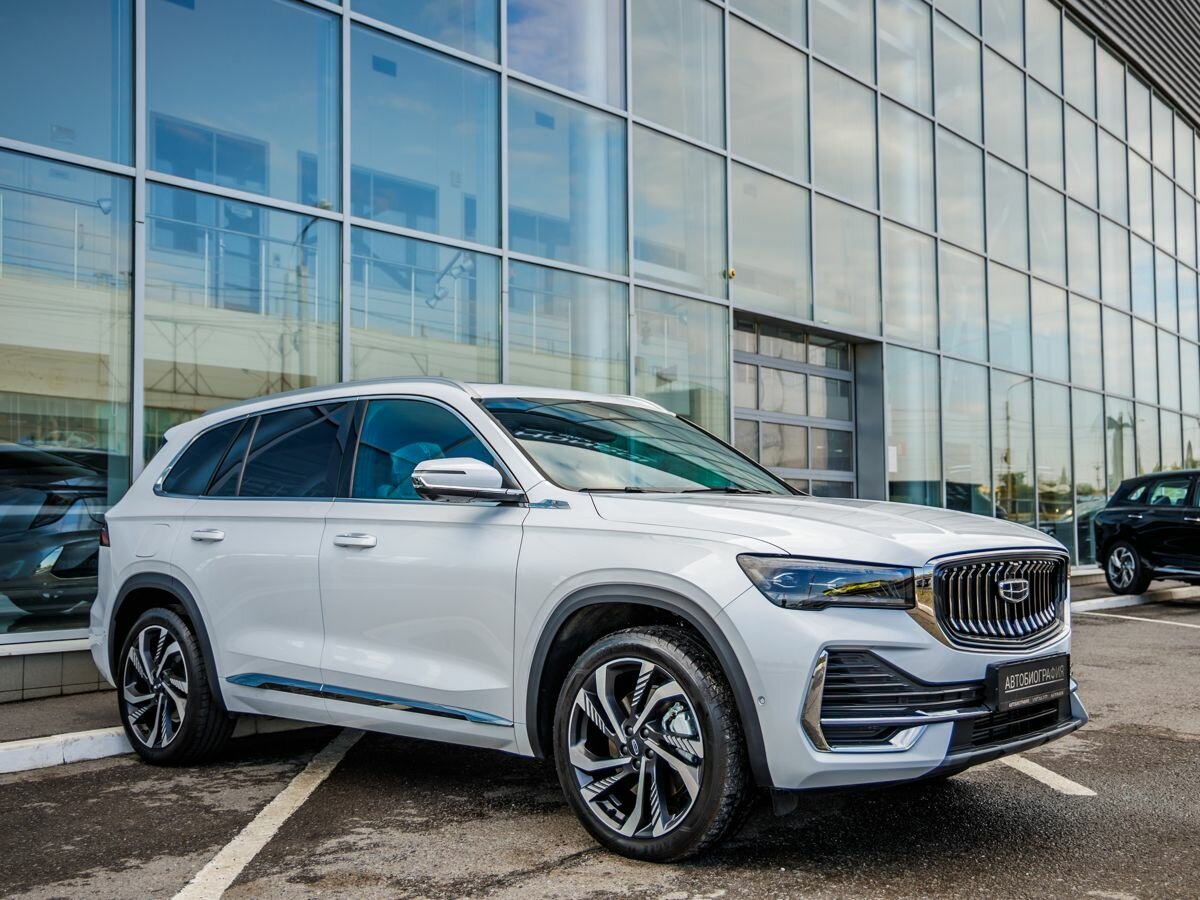 Открыть фотографии: Geely Monjaro I