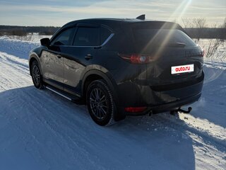 2021 Mazda CX-5 II Рестайлинг, чёрный, 2600000 рублей, вид 5