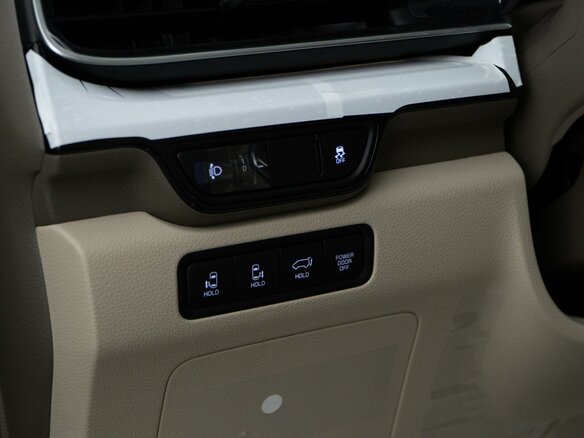 2026 Kia Carnival IV Рестайлинг, чёрный, 8049055 рублей - вид 28