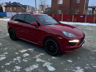 2012 Porsche Cayenne GTS II (958), красный, 3590000 рублей, вид 3