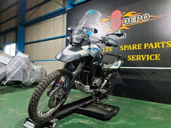 2013 BMW G 650 GS, белый, 420000 рублей - вид 18
