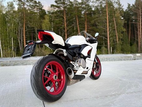 2022 Ducati Panigale V2, белый, 2000000 рублей, вид 3