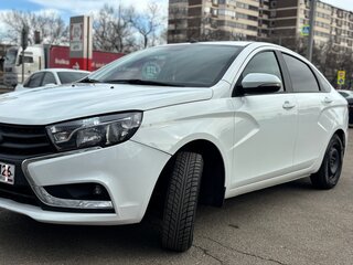 2018 Lada (ВАЗ) Vesta I, белый, 800000 рублей, вид 3