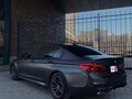 2018 BMW 5 серии 520d xDrive VII (G30/G31/G38), чёрный, 2200000 рублей - вид 3