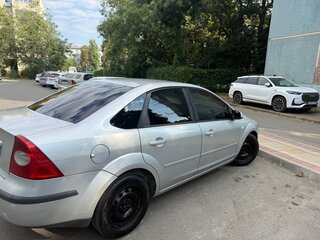 2005 Ford Focus II, серебристый, 440000 рублей, вид 3