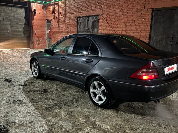 2003 Mercedes-Benz C-Класс 180 II (W203), серый - вид 3