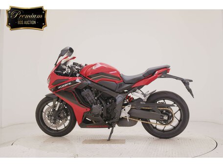 2023 Honda CBR 650R, красный, 977000 рублей, вид 1