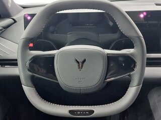 2026 Voyah Passion EVR I, чёрный, 6215000 рублей, вид 5