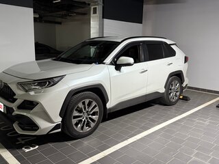 2021 Toyota RAV4 V (XA50), белый, 3700000 рублей, вид 5
