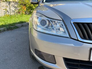 2011 Skoda Octavia II (A5) Рестайлинг, серый, 1220000 рублей, вид 3
