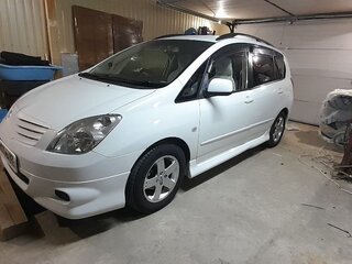 2003 Toyota Corolla Spacio II, белый, 499000 рублей, вид 2