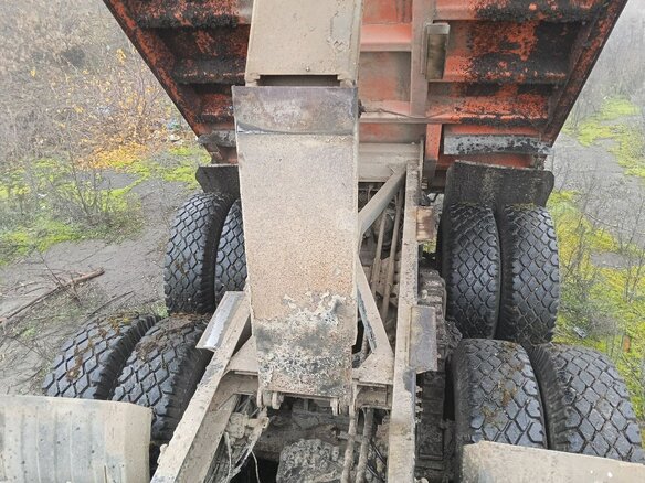 2008 КамАЗ 6520, оранжевый, 950000 рублей - вид 4