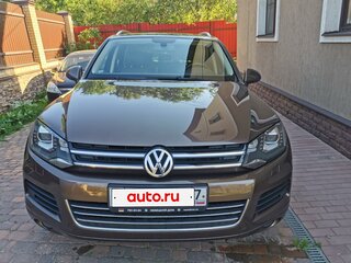 2013 Volkswagen Touareg II, коричневый, 2999999 рублей, вид 3