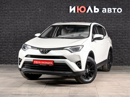 Toyota RAV4 IV (XA40) Рестайлинг