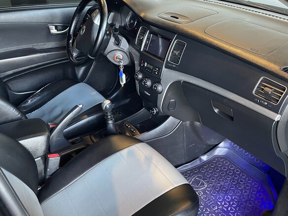 2011 SsangYong Actyon II, чёрный, 830000 рублей - вид 10