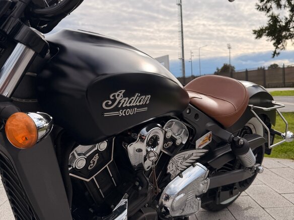 2016 Indian Scout, чёрный, 1090000 рублей - вид 11